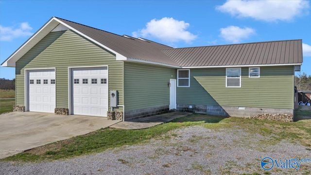 885 County Road 16, Dutton, AL 35744