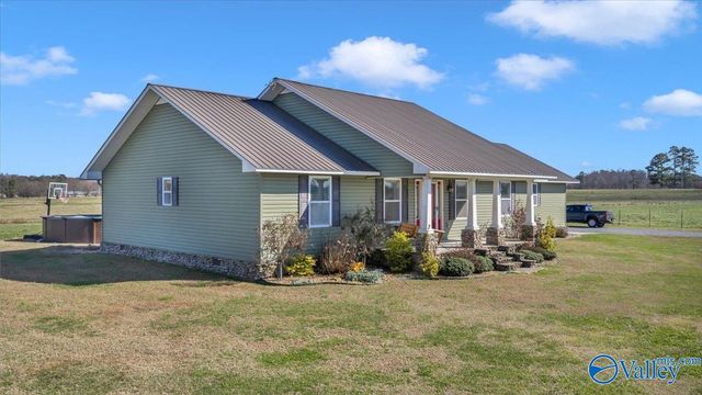 885 County Road 16, Dutton, AL 35744