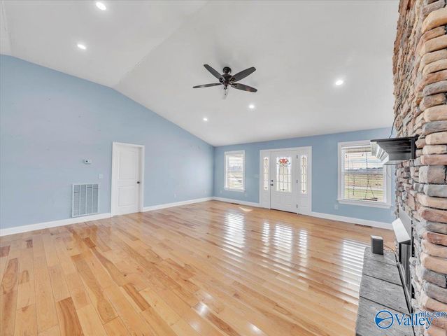 885 County Road 16, Dutton, AL 35744