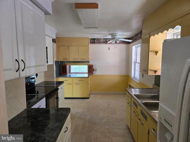 505 E LOOCKERMAN ST, Dover, DE 19901