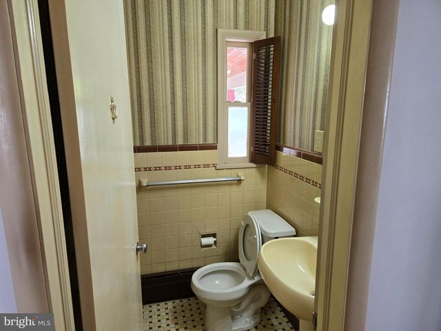 505 E LOOCKERMAN ST, Dover, DE 19901