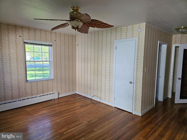 505 E LOOCKERMAN ST, Dover, DE 19901