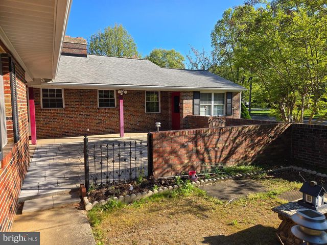 505 E LOOCKERMAN ST, Dover, DE 19901