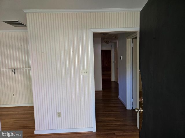505 E LOOCKERMAN ST, Dover, DE 19901