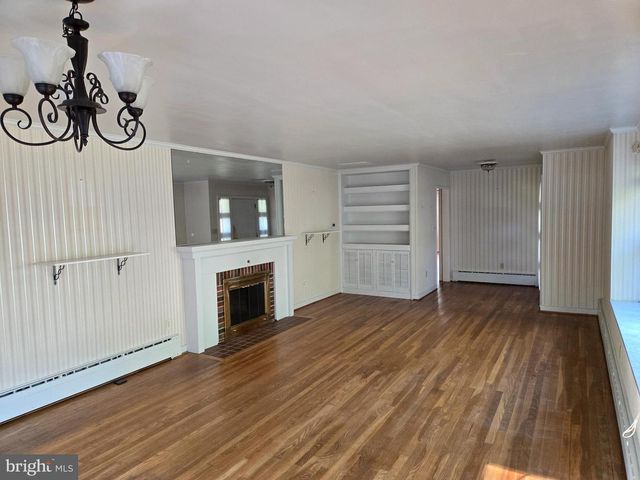 505 E LOOCKERMAN ST, Dover, DE 19901