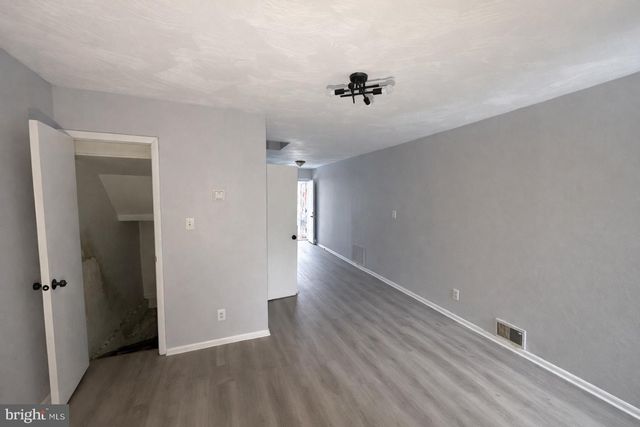 3025 W LANVALE ST, Baltimore, MD 21216