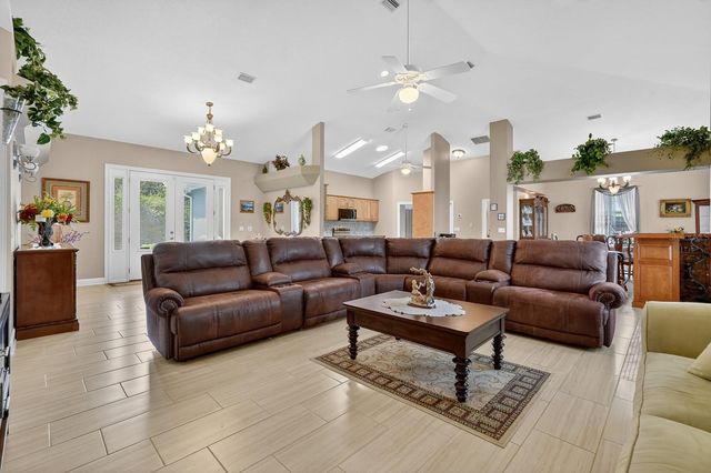 50 FURNESS PLACE, Palm Coast, FL 32137