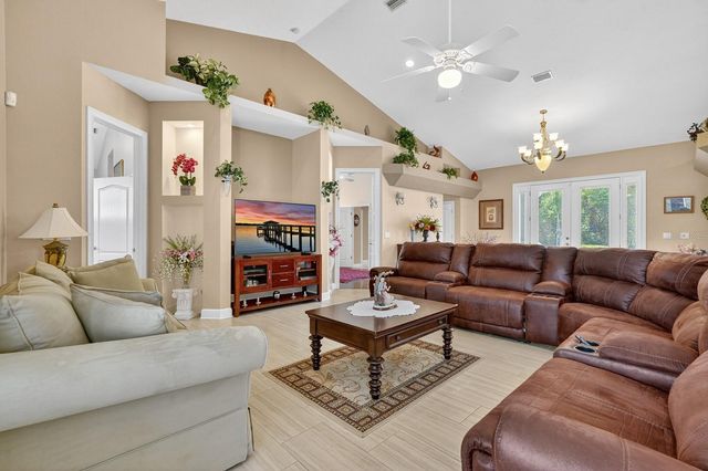 50 FURNESS PLACE, Palm Coast, FL 32137