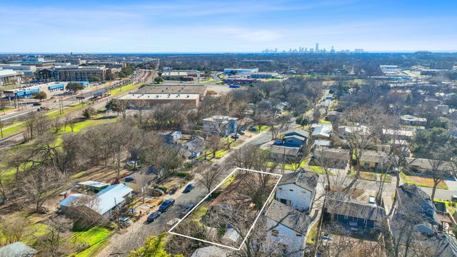 300 Irma Drive, Austin, TX 78752