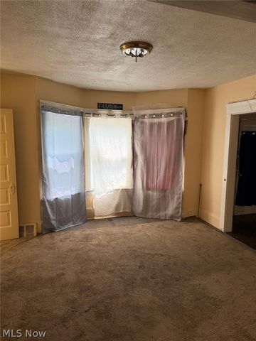 13709 Earlwood Road, Cleveland, OH 44110