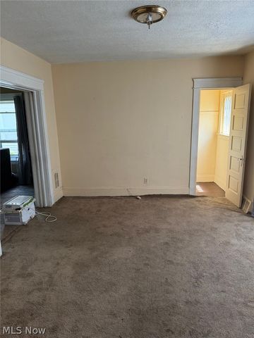 13709 Earlwood Road, Cleveland, OH 44110