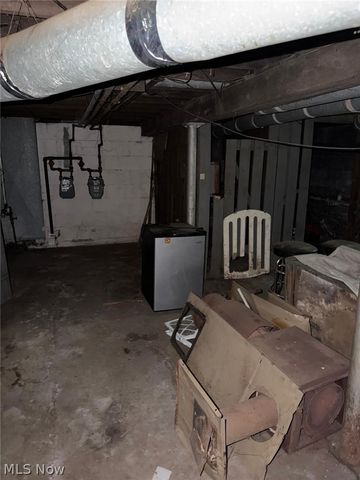 13709 Earlwood Road, Cleveland, OH 44110