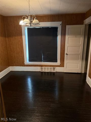 13709 Earlwood Road, Cleveland, OH 44110