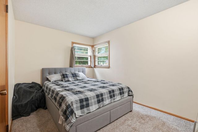 5132 4th Street NE, Columbia Heights, MN 55421