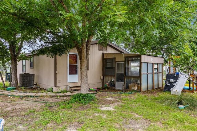 4519 Crawford RD, Spicewood, TX 78669