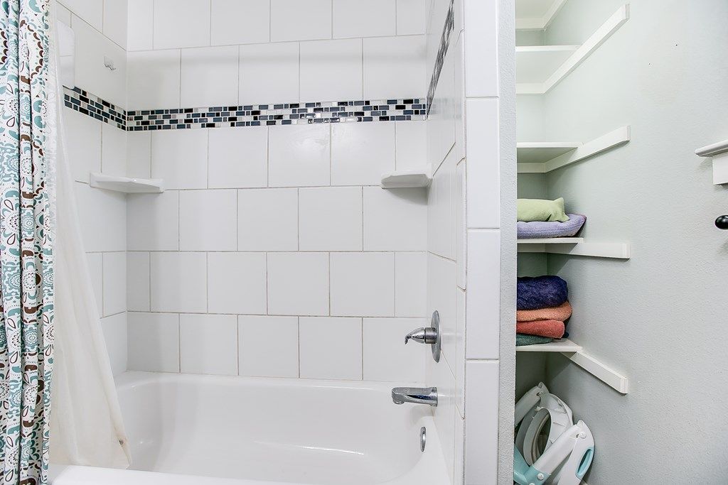 Image 19 of property listing at 1334 Richard, San Angelo, TX 76905