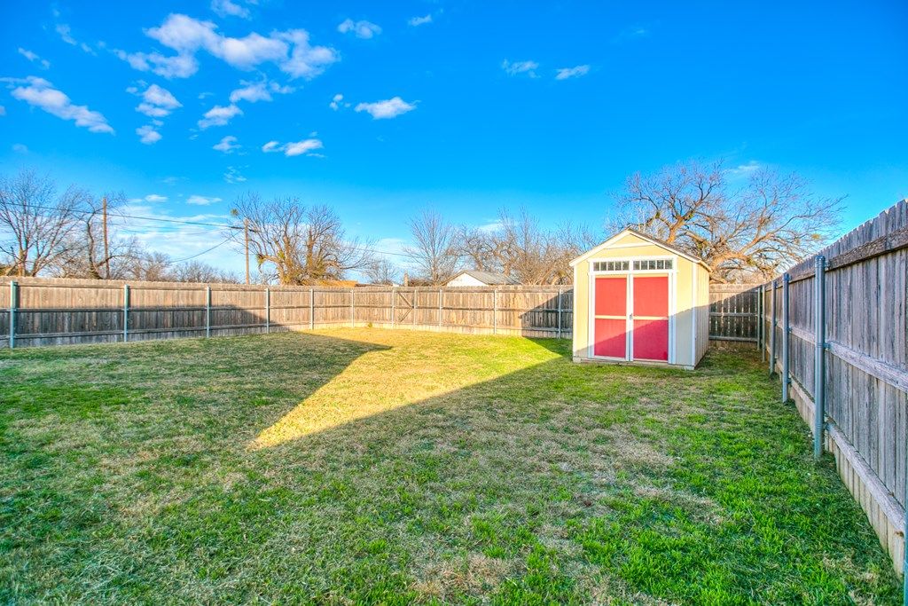 Image 23 of property listing at 1334 Richard, San Angelo, TX 76905