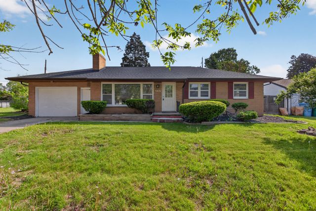 2136 Bruce Avenue, Lansing, MI 48915