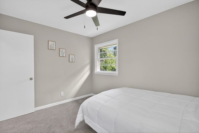 2136 Bruce Avenue, Lansing, MI 48915