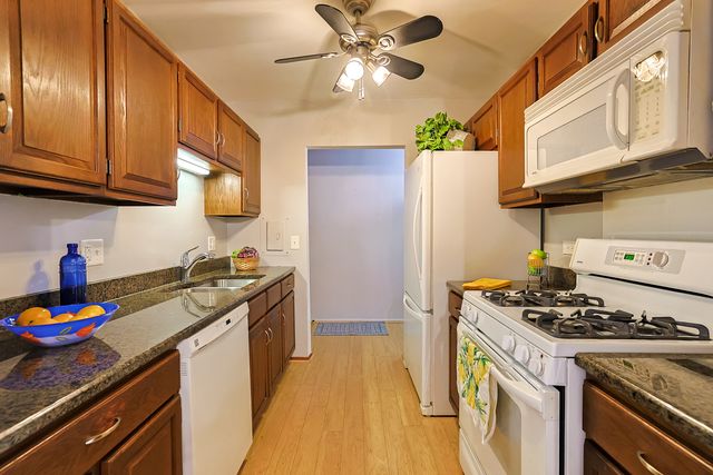 840 Wellington Avenue 501, Elk Grove Village, IL 60007