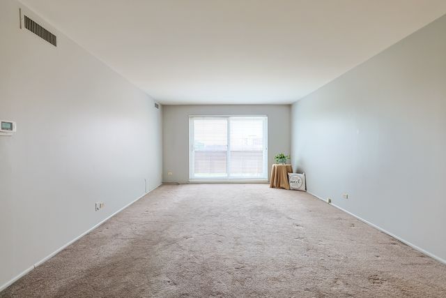 840 Wellington Avenue 501, Elk Grove Village, IL 60007