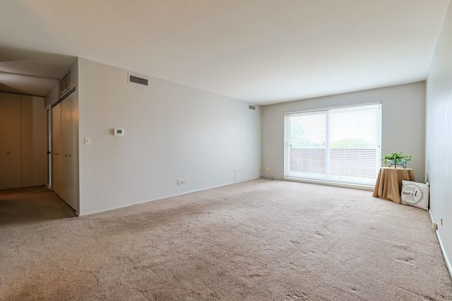 840 Wellington Avenue 501, Elk Grove Village, IL 60007