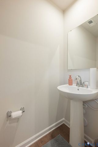 1129 Canterbury Ridge Rd, Richmond, VA 23224