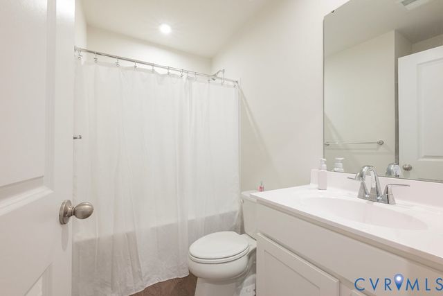 1129 Canterbury Ridge Rd, Richmond, VA 23224