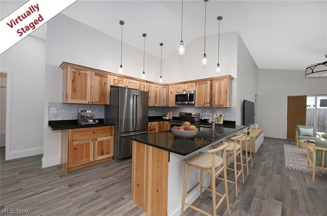 10209 Bryant Avenue, Columbia Station, OH 44028