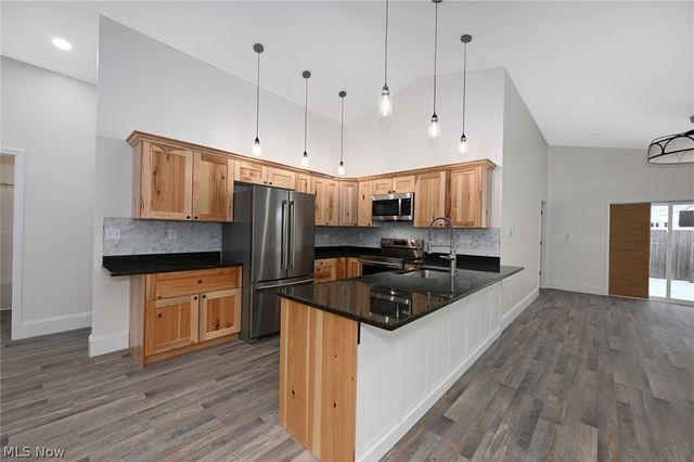 10209 Bryant Avenue, Columbia Station, OH 44028