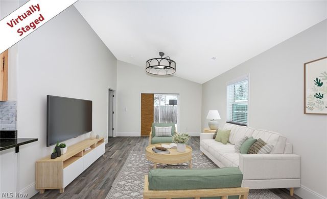 10209 Bryant Avenue, Columbia Station, OH 44028