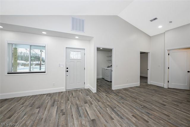 10209 Bryant Avenue, Columbia Station, OH 44028