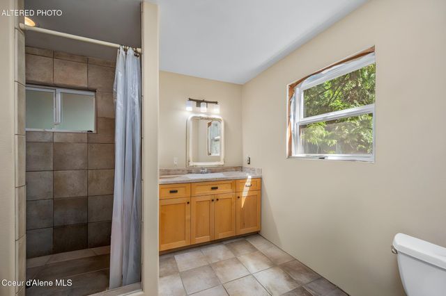 25739 N Good Hope RD, Athol, ID 83801