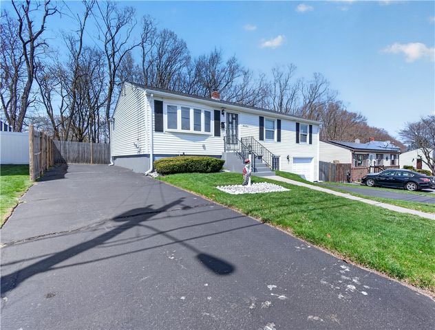 17 Crawford Street, Cranston, RI 02910