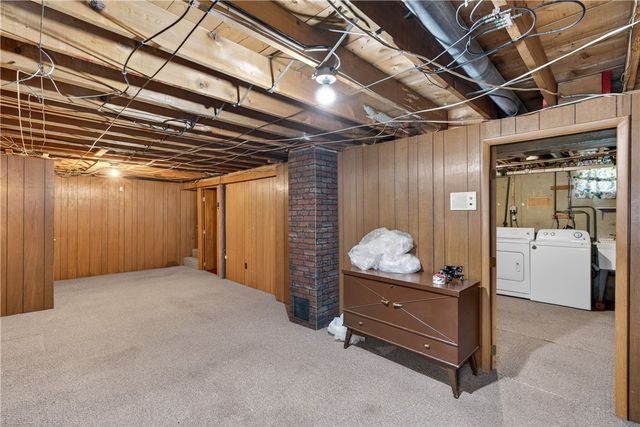 17 Crawford Street, Cranston, RI 02910