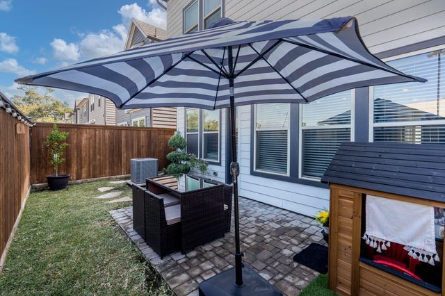 968 Ford Pines Lane, Houston, TX 77091