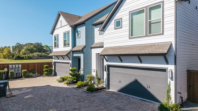 968 Ford Pines Lane, Houston, TX 77091