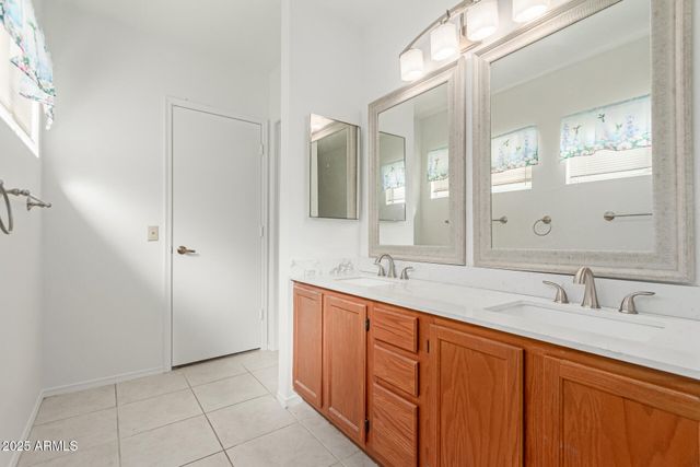 1531 E BUENA VISTA Drive, Chandler, AZ 85249