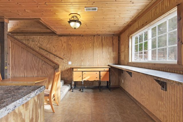 25986 Willow Road, Hermitage, MO 65668