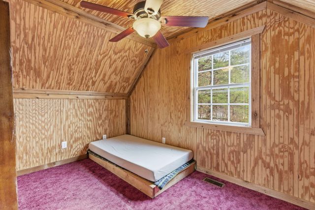 25986 Willow Road, Hermitage, MO 65668