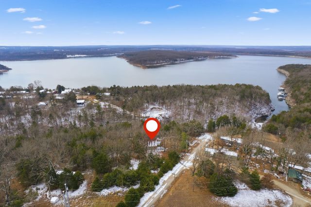 25986 Willow Road, Hermitage, MO 65668