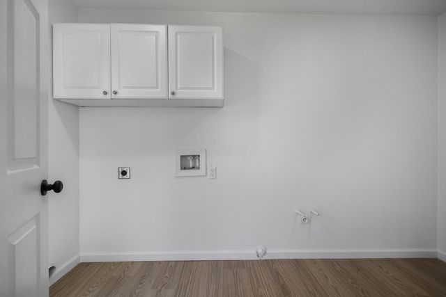 2924 Pock Ln, Stockton, CA 95205