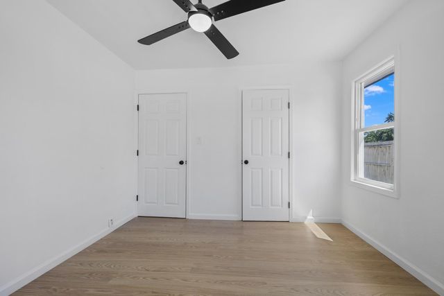 2924 Pock Ln, Stockton, CA 95205