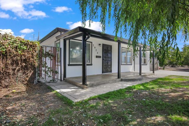 2924 Pock Ln, Stockton, CA 95205