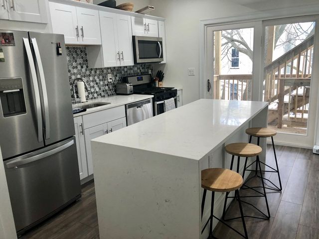 40 Morris St. 2, Boston, MA 02128