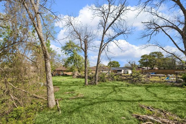 218 Victoria Drive, Houston, TX 77022