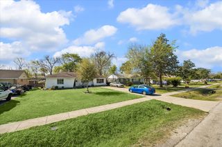 218 Victoria Drive, Houston, TX 77022