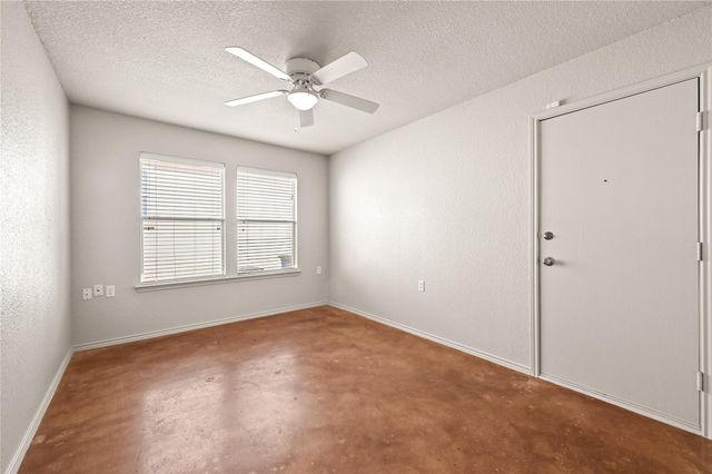 7101 Thannas WAY, Austin, TX 78744