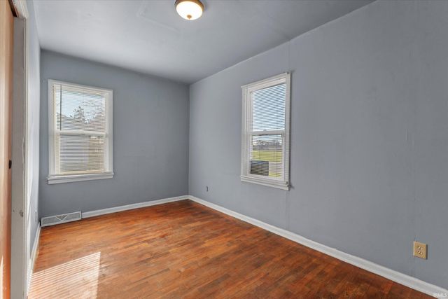 1650 N Meade Street, South Bend, IN 46628