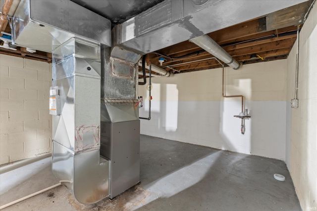 1650 N Meade Street, South Bend, IN 46628